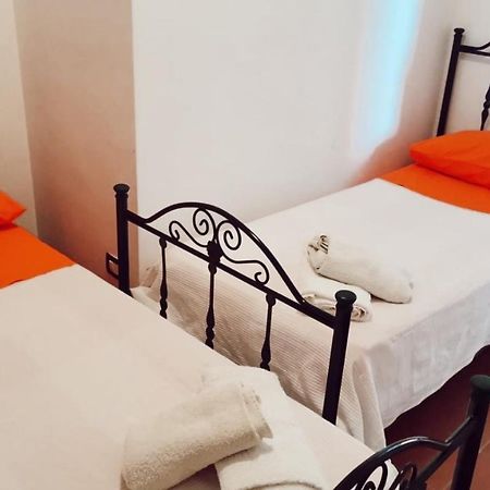 Casa Vacanza "La Piazzetta" マルツァメミ エクステリア 写真