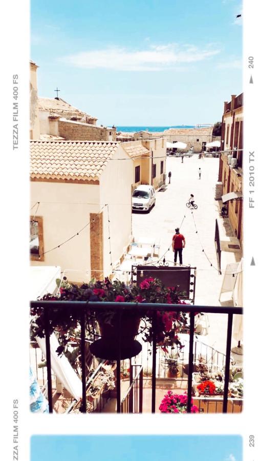 Casa Vacanza "La Piazzetta" マルツァメミ エクステリア 写真