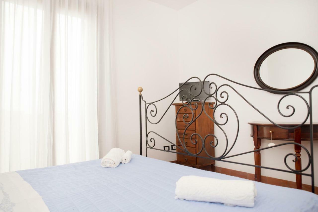 Casa Vacanza "La Piazzetta" マルツァメミ エクステリア 写真