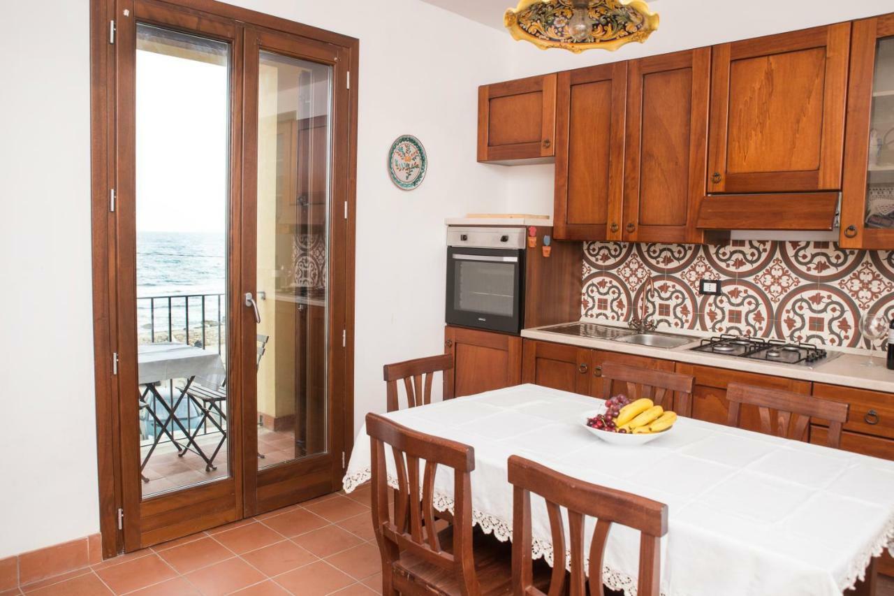 Casa Vacanza "La Piazzetta" マルツァメミ エクステリア 写真