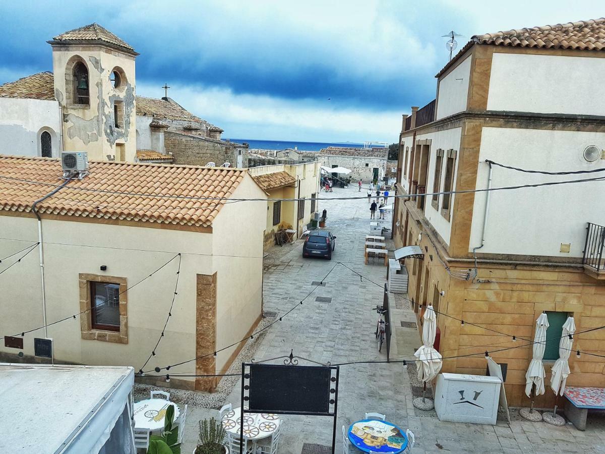 Casa Vacanza "La Piazzetta" マルツァメミ エクステリア 写真