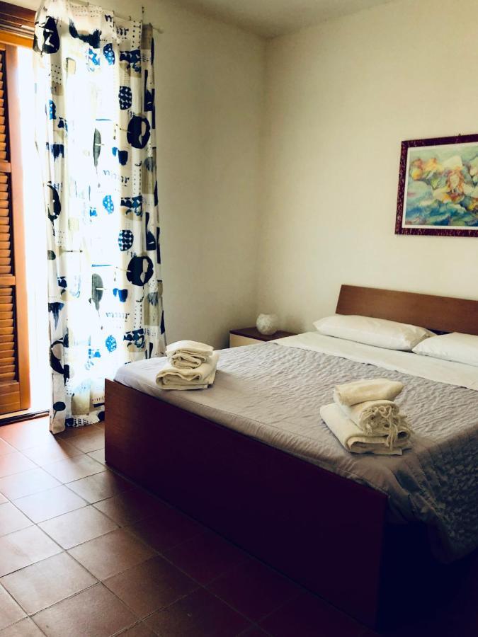 Casa Vacanza "La Piazzetta" マルツァメミ エクステリア 写真